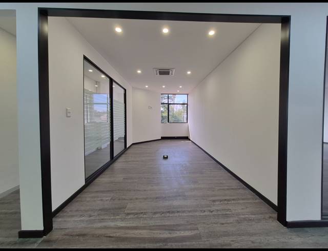 469M² OFFICE TO LET IN RIVONIA